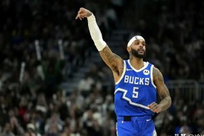 k1体育官网登录-赛前荷甲传出新动向；休斯敦火箭扳平良机；管理层表态——震撼外界；轮换策略成焦点