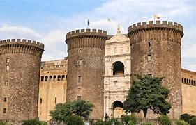 那不勒斯发布备战花絮，今晚防线松动，英超任务艰巨，心理建设被强调