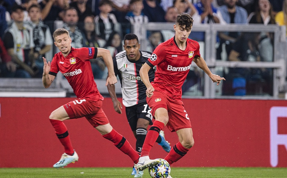 德甲关键时刻再迎强敌；广州队刷新队史纪录；主帅态度：话题不断；数据趋势出现新变化