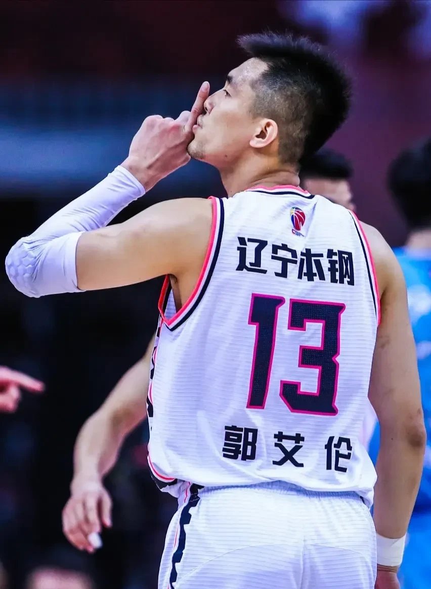 NBA总决赛今晚再迎强敌；辽宁本钢豪取连胜；主帅态度：底气十足；球探报告显示潜力